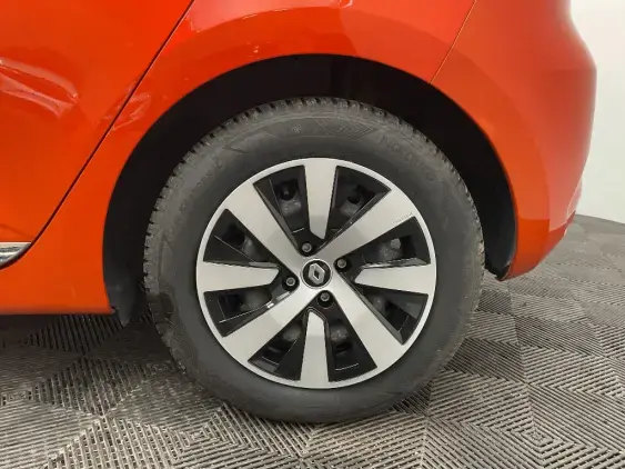 RENAULT CLIO V - voiture d'occasion - Photo 24