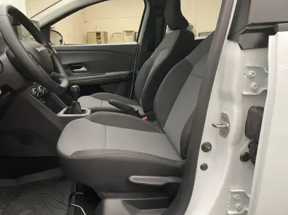 DACIA SANDERO III - voiture d'occasion - Photo 18