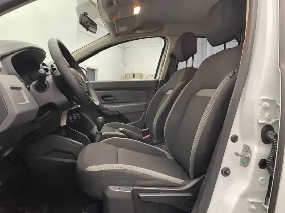 DACIA DUSTER II - voiture d'occasion - Photo 18