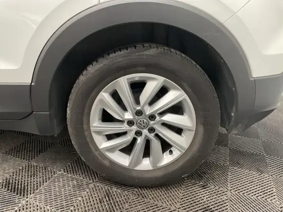 VOLKSWAGEN T-CROSS - voiture d'occasion - Photo 24