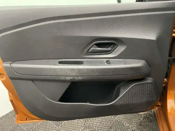 DACIA SANDERO III - voiture d'occasion - Photo 19