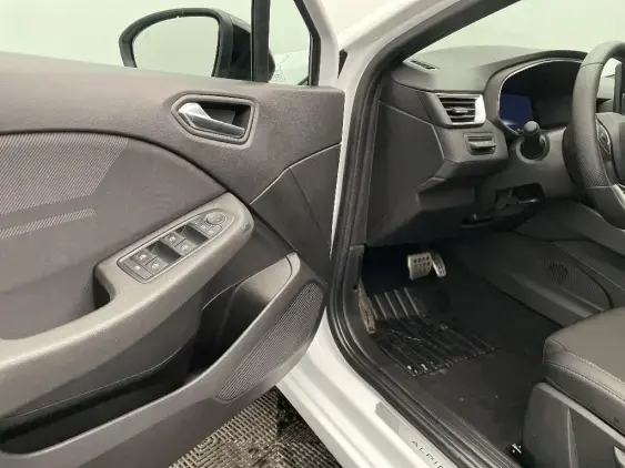 RENAULT CLIO V - voiture d'occasion - Photo 19