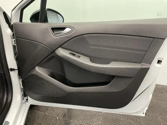 RENAULT CLIO V - voiture d'occasion - Photo 20