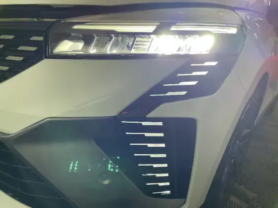 RENAULT CLIO V - voiture d'occasion - Photo 22