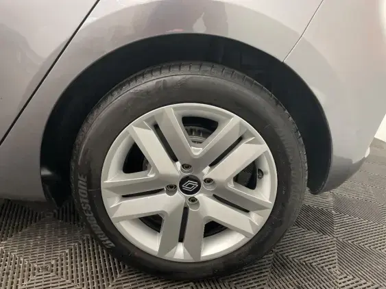 RENAULT CLIO V - voiture d'occasion - Photo 24