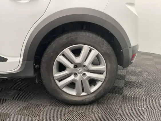 DACIA SANDERO III - voiture d'occasion - Photo 24