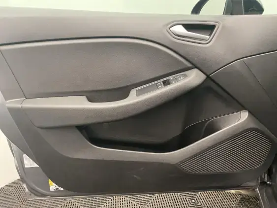 RENAULT CLIO V - voiture d'occasion - Photo 19