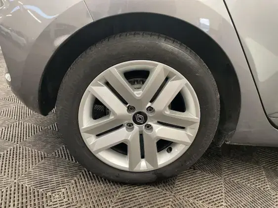 RENAULT CLIO V - voiture d'occasion - Photo 25