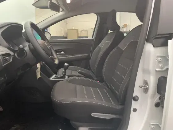 DACIA SANDERO III - voiture d'occasion - Photo 18