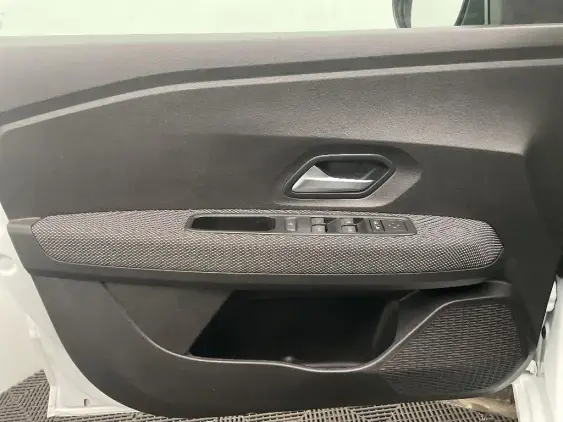 DACIA SANDERO III - voiture d'occasion - Photo 19