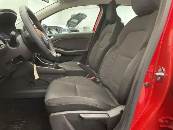 RENAULT CLIO V - voiture d'occasion - Photo 18