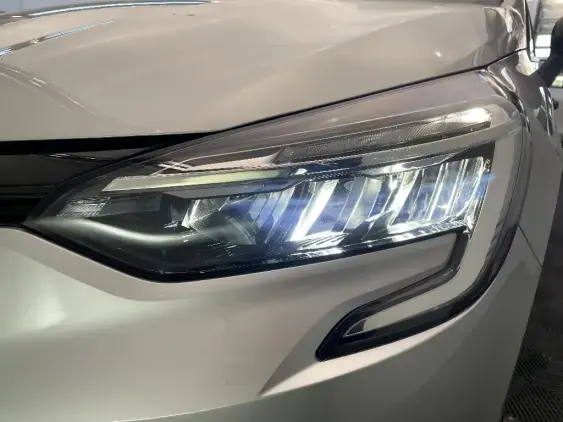 RENAULT CLIO V - voiture d'occasion - Photo 22