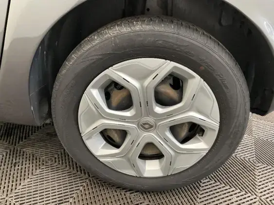 RENAULT TWINGO III - voiture d'occasion - Photo 24