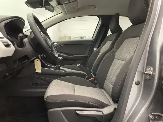 RENAULT CLIO V - voiture d'occasion - Photo 18