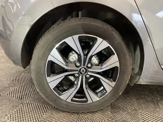 RENAULT CLIO V - voiture d'occasion - Photo 25