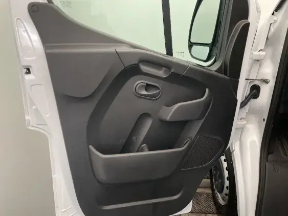 RENAULT MASTER FG III - voiture d'occasion - Photo 19