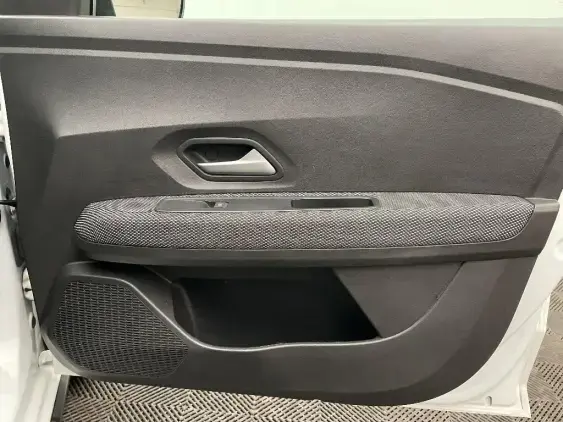 DACIA SANDERO III - voiture d'occasion - Photo 20