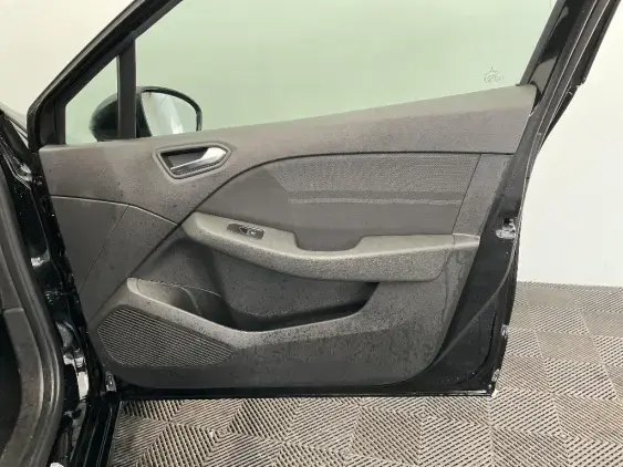 RENAULT CLIO V - voiture d'occasion - Photo 20