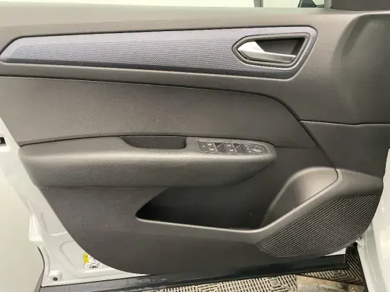 RENAULT ARKANA - voiture d'occasion - Photo 19