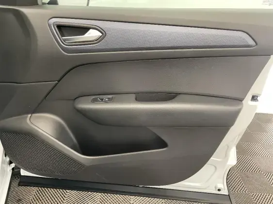 RENAULT ARKANA - voiture d'occasion - Photo 20