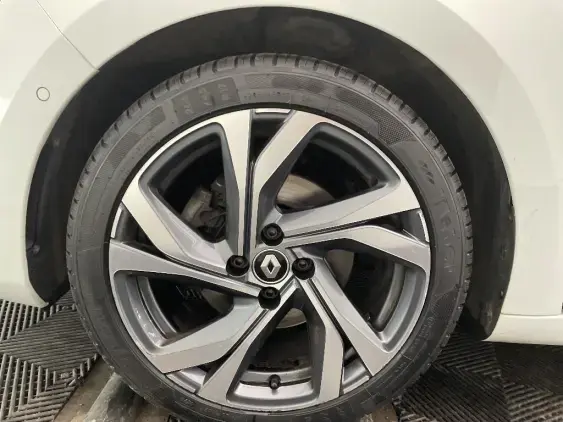 RENAULT CLIO V - voiture d'occasion - Photo 23