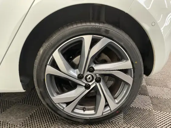 RENAULT CLIO V - voiture d'occasion - Photo 24