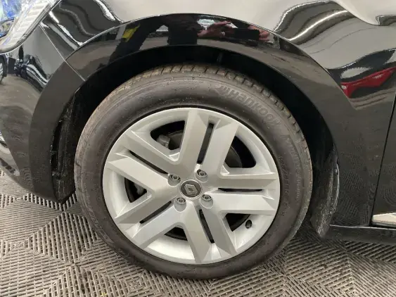 RENAULT CLIO V - voiture d'occasion - Photo 23