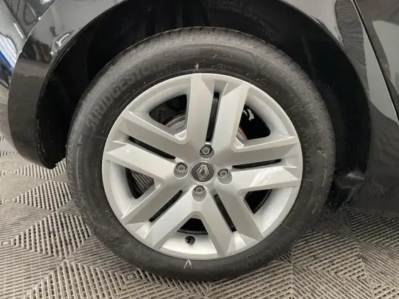 RENAULT CLIO V - voiture d'occasion - Photo 25