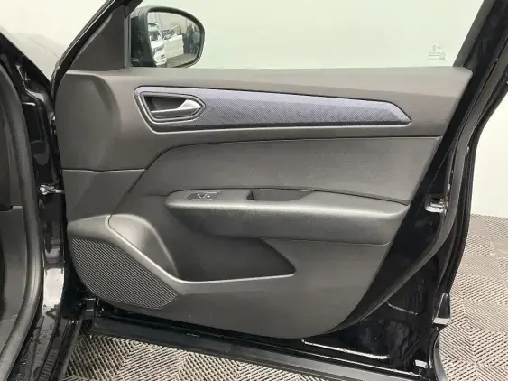 RENAULT ARKANA - voiture d'occasion - Photo 20