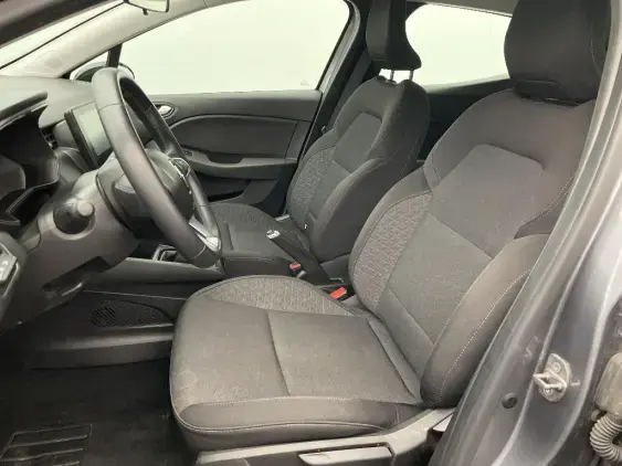 RENAULT CLIO V - voiture d'occasion - Photo 18