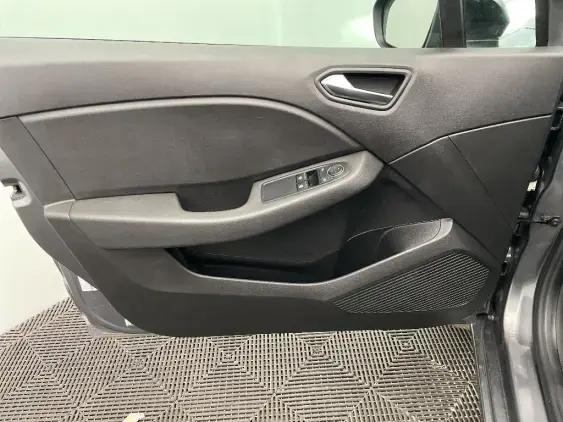 RENAULT CLIO V - voiture d'occasion - Photo 19