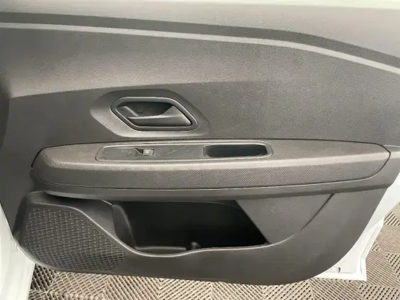 DACIA SANDERO III - voiture d'occasion - Photo 20