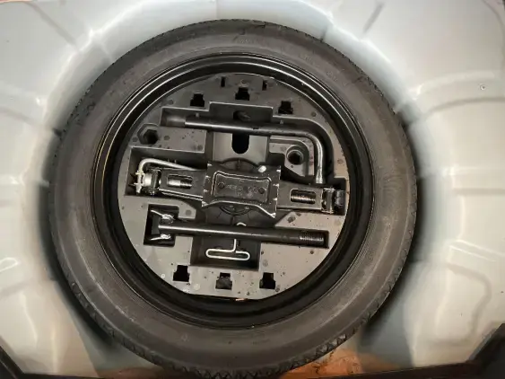 RENAULT CLIO V - voiture d'occasion - Photo 17