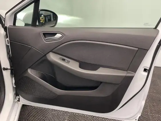 RENAULT CLIO V - voiture d'occasion - Photo 20