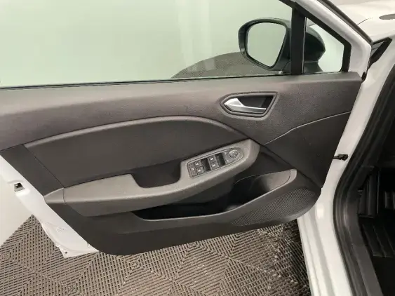 RENAULT CLIO V - voiture d'occasion - Photo 19