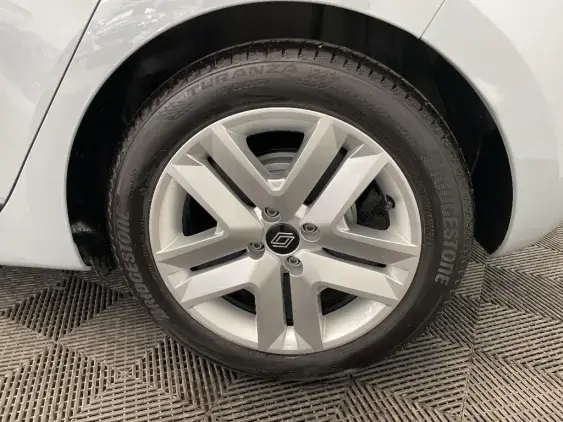 RENAULT CLIO V - voiture d'occasion - Photo 24