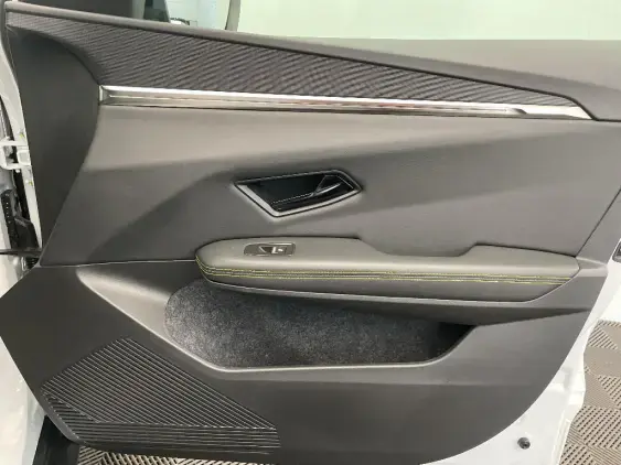 RENAULT SCENIC V ELECTRIQUE - voiture d'occasion - Photo 20