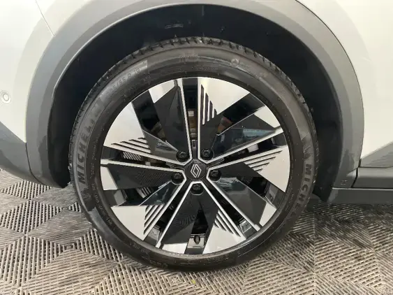 RENAULT SCENIC V ELECTRIQUE - voiture d'occasion - Photo 25