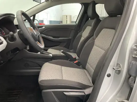 RENAULT CLIO V - voiture d'occasion - Photo 18