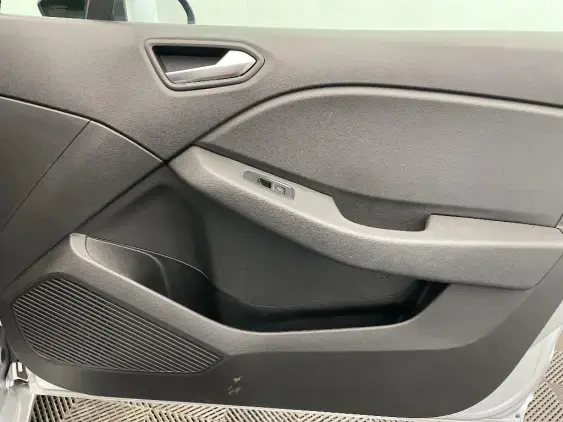 RENAULT CLIO V - voiture d'occasion - Photo 20