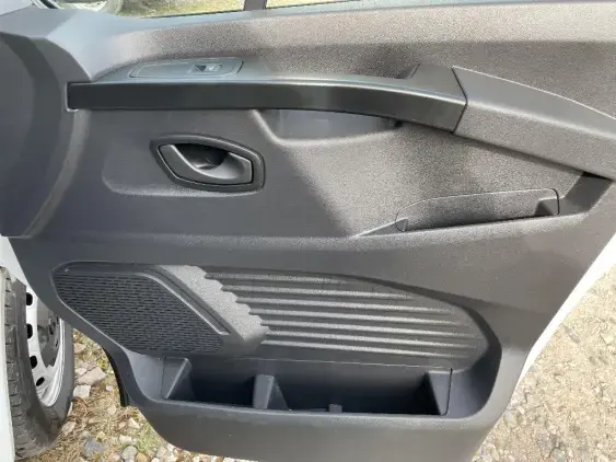 RENAULT TRAFIC FG III - voiture d'occasion - Photo 20