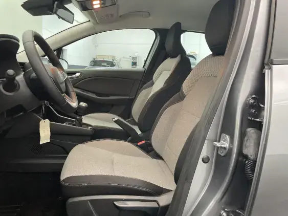 RENAULT CLIO V - voiture d'occasion - Photo 18