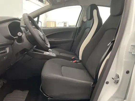 RENAULT ZOE - voiture d'occasion - Photo 18