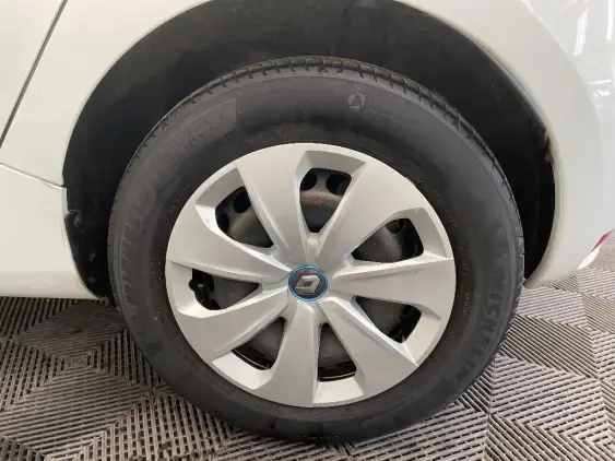 RENAULT ZOE - voiture d'occasion - Photo 24