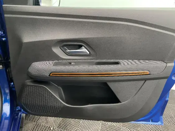 DACIA SANDERO III - voiture d'occasion - Photo 20