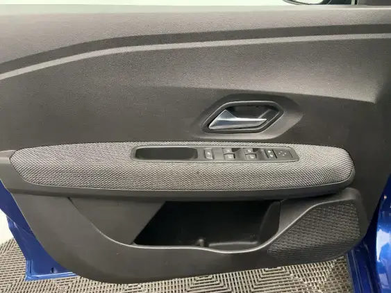 DACIA SANDERO III - voiture d'occasion - Photo 19