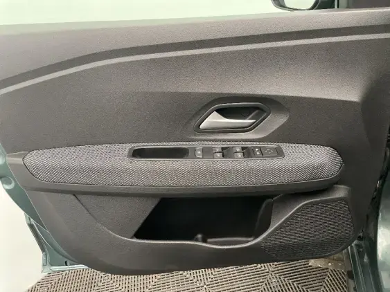 DACIA SANDERO III - voiture d'occasion - Photo 19