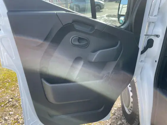 RENAULT MASTER III - voiture d'occasion - Photo 19