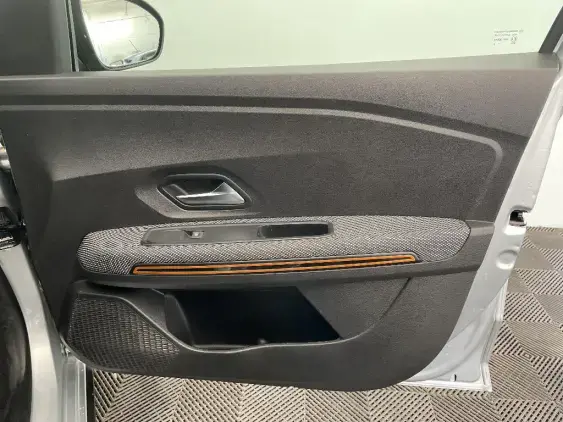 DACIA SANDERO III - voiture d'occasion - Photo 20