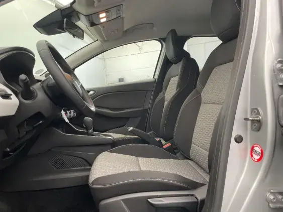 RENAULT CLIO V - voiture d'occasion - Photo 18